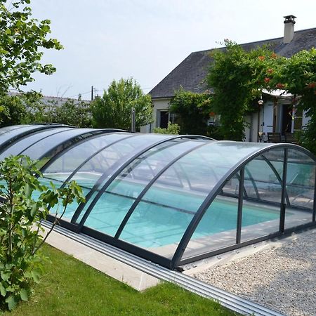 Au Coeur Du Bien-Etre, Chalet Avec Piscine Chauffee Et Couverte, Spa, Sauna, Massages Monteaux Eksteriør bilde