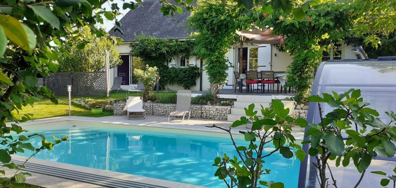 Au Coeur Du Bien-Etre, Chalet Avec Piscine Chauffee Et Couverte, Spa, Sauna, Massages Monteaux Eksteriør bilde