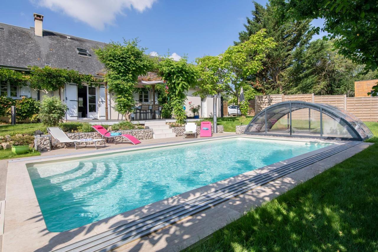 Au Coeur Du Bien-Etre, Chalet Avec Piscine Chauffee Et Couverte, Spa, Sauna, Massages Monteaux Eksteriør bilde